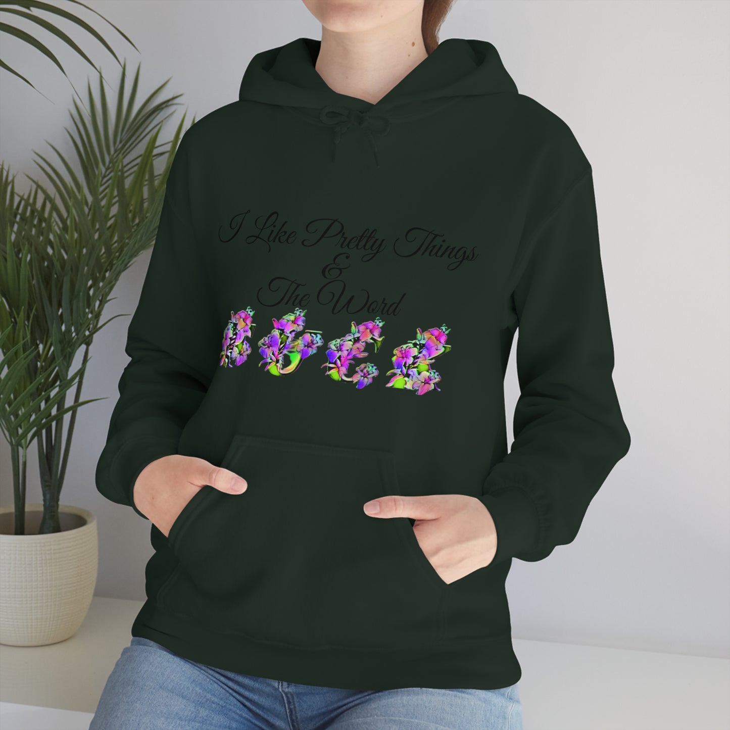 I Like Pretty Things and the word F*ck, S-5XL, Unisex Heavy Blend™ Hooded Sweatshirt